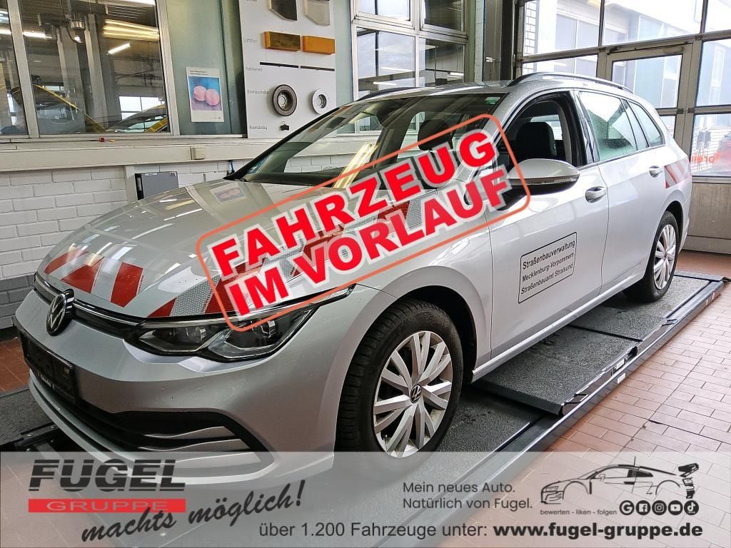 Volkswagen Golf 2024 г. Серебристый, пробег 53608 км