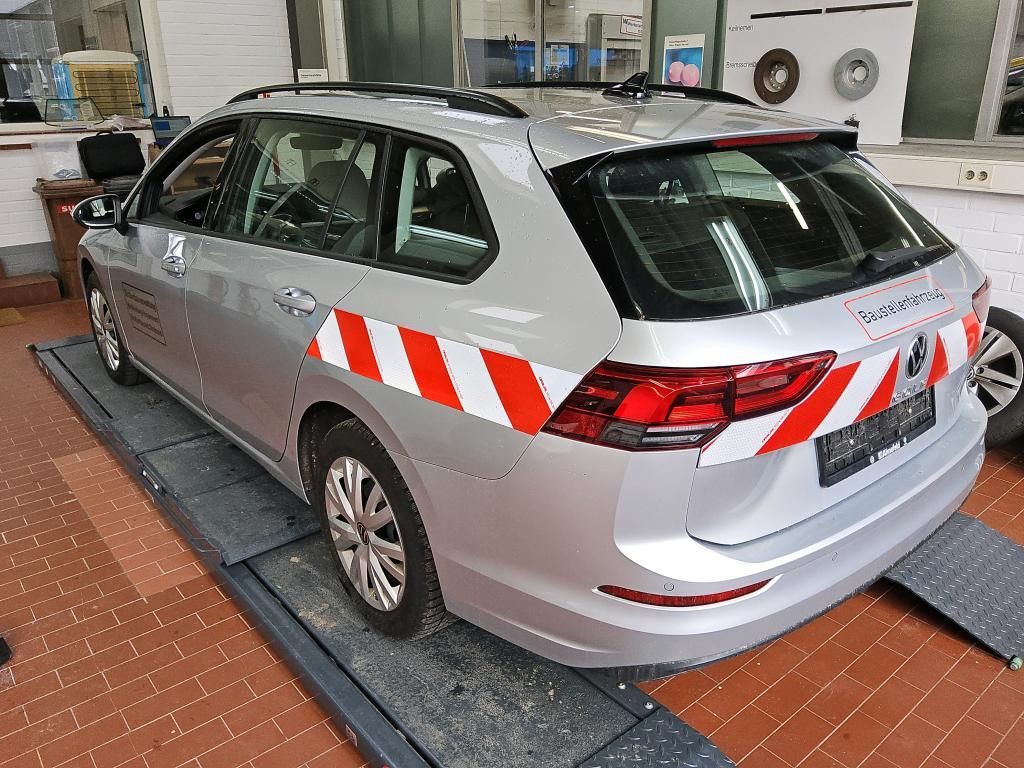 Volkswagen Golf 2024 г. Серебристый, пробег 53608 км