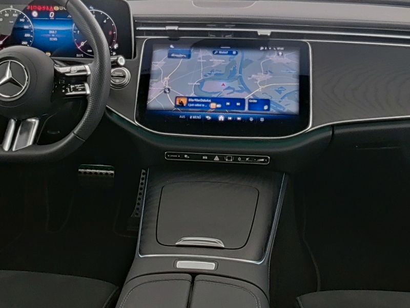Mercedes-Benz E 220 2025 г. Чёрный, пробег 22305 км