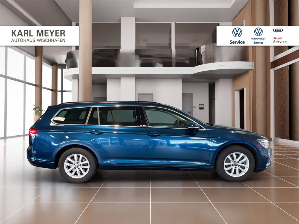 Volkswagen PASSAT VARIANT 2023 г. Синий, пробег 50760 км