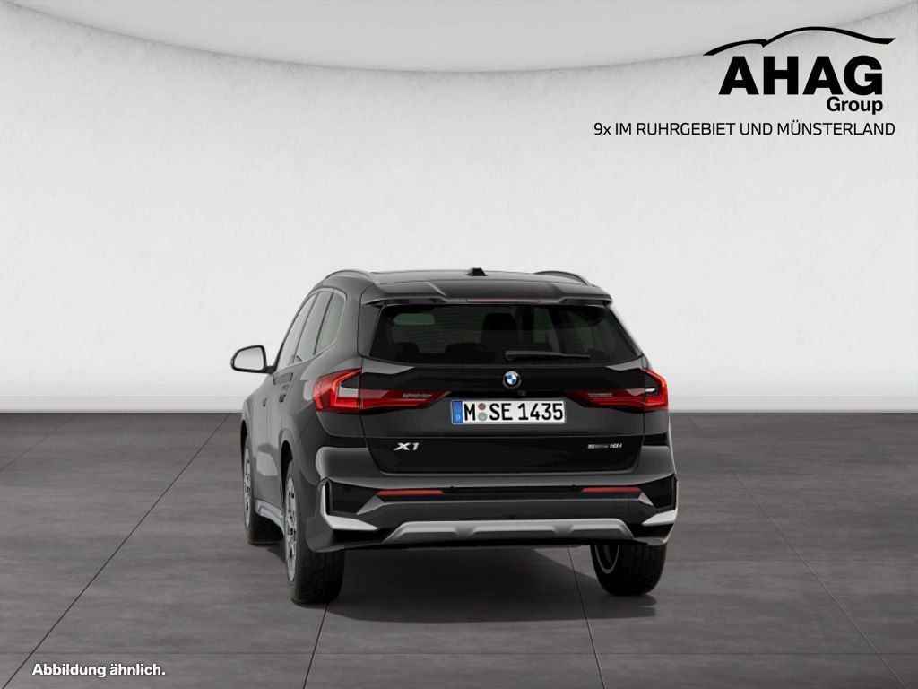 BMW X1 2023 г. Чёрный, пробег 26301 км