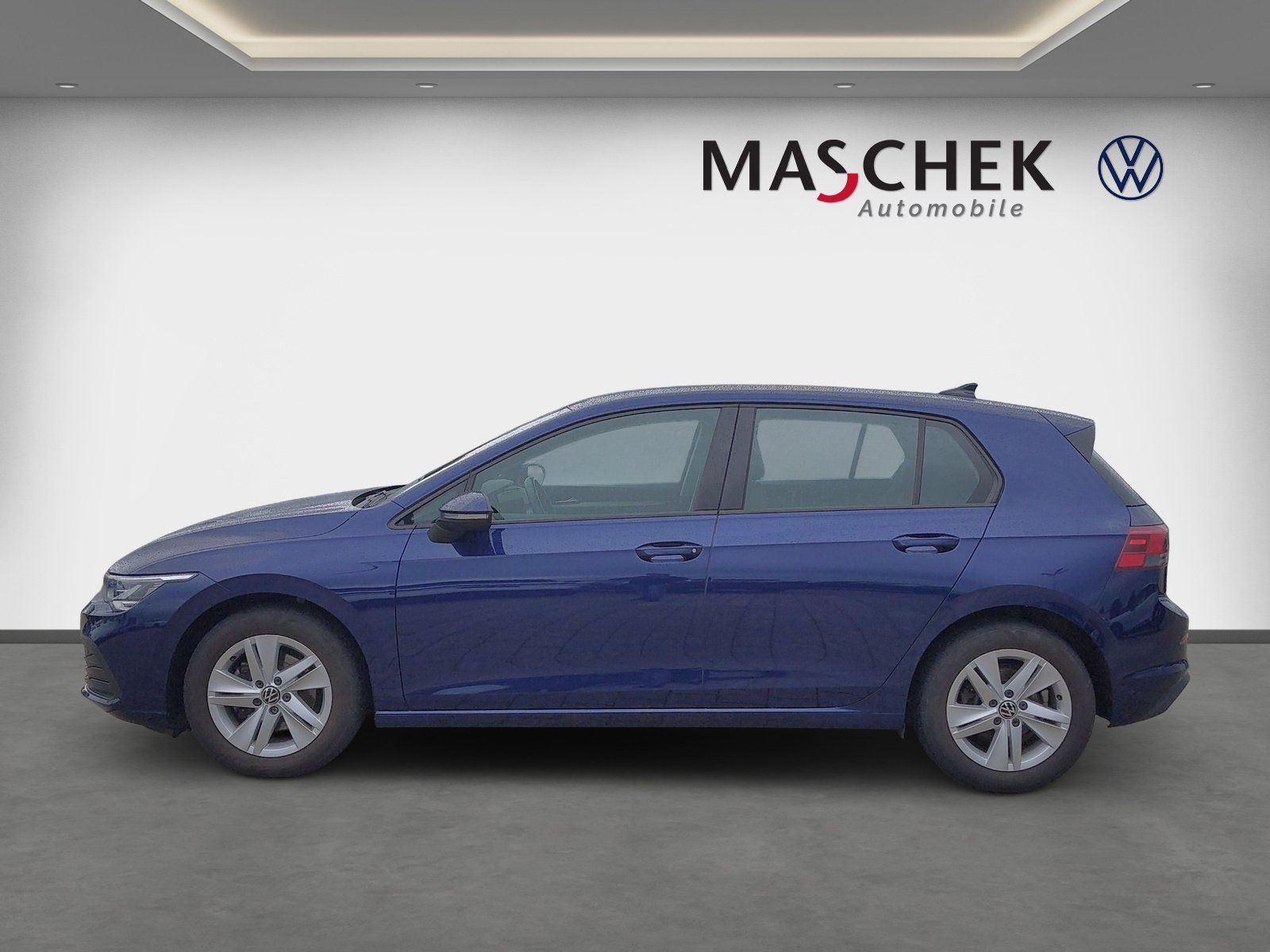 Volkswagen Golf 2022 г. Синий, пробег 59600 км