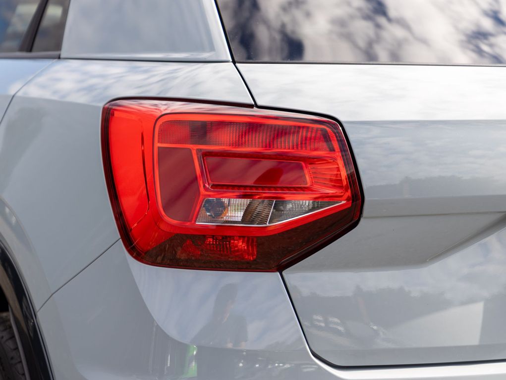 Audi Q2 2023 г. Серый, пробег 29770 км