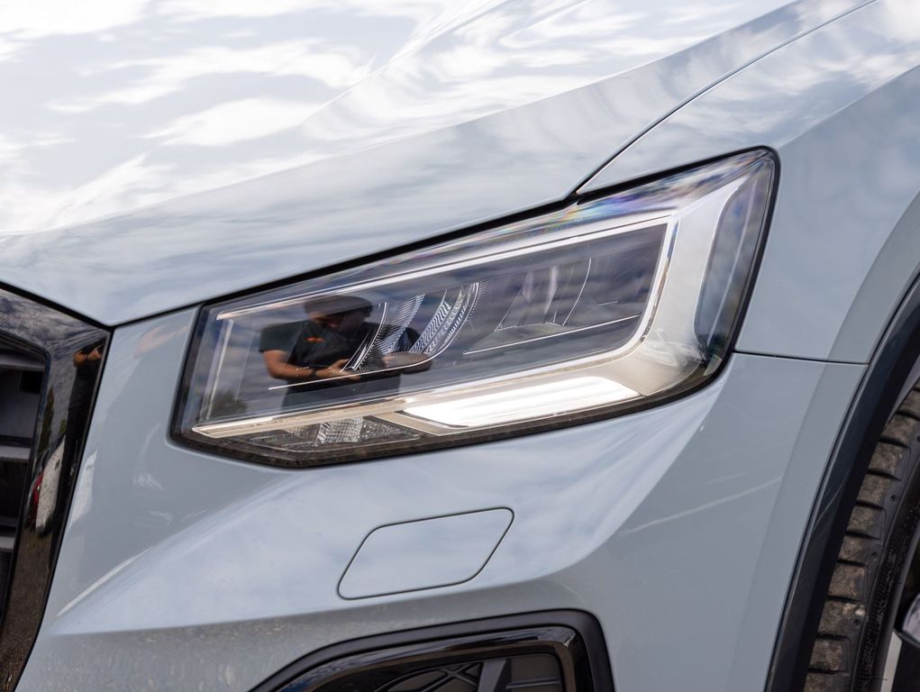 Audi Q2 2023 г. Серый, пробег 29770 км