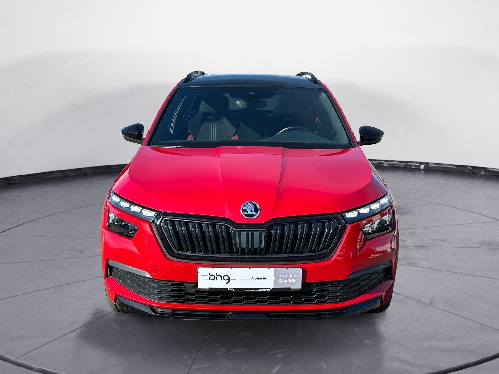 Skoda Kamiq 2022 г. Красный, пробег 38193 км
