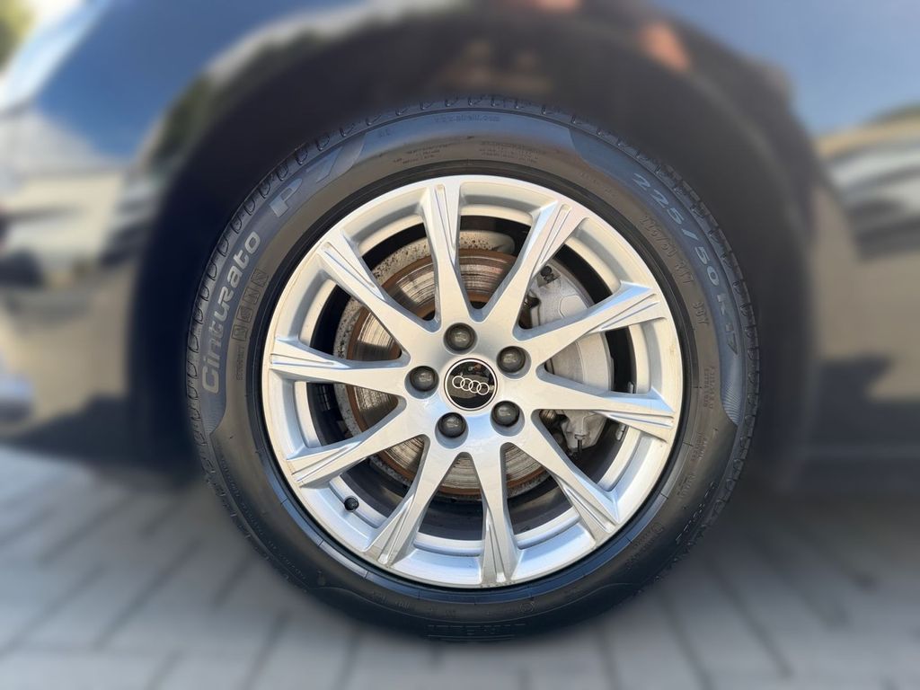Audi A4 2023 г. Чёрный, пробег 58313 км