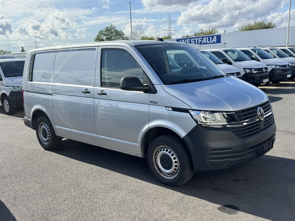 Volkswagen T6 TRANSPORTER 2023 г. Серебристый, пробег 30000 км