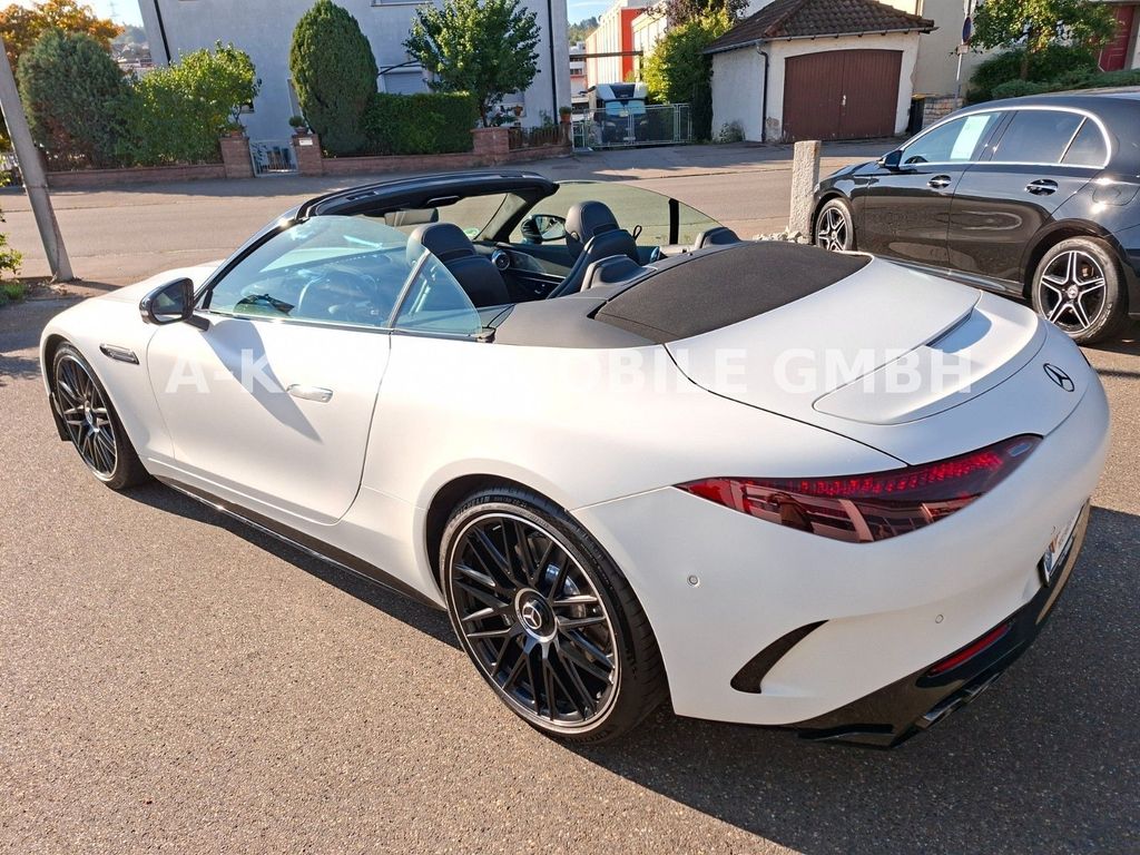 Mercedes-Benz SL 43 AMG 2023 г. Белый, пробег 14400 км