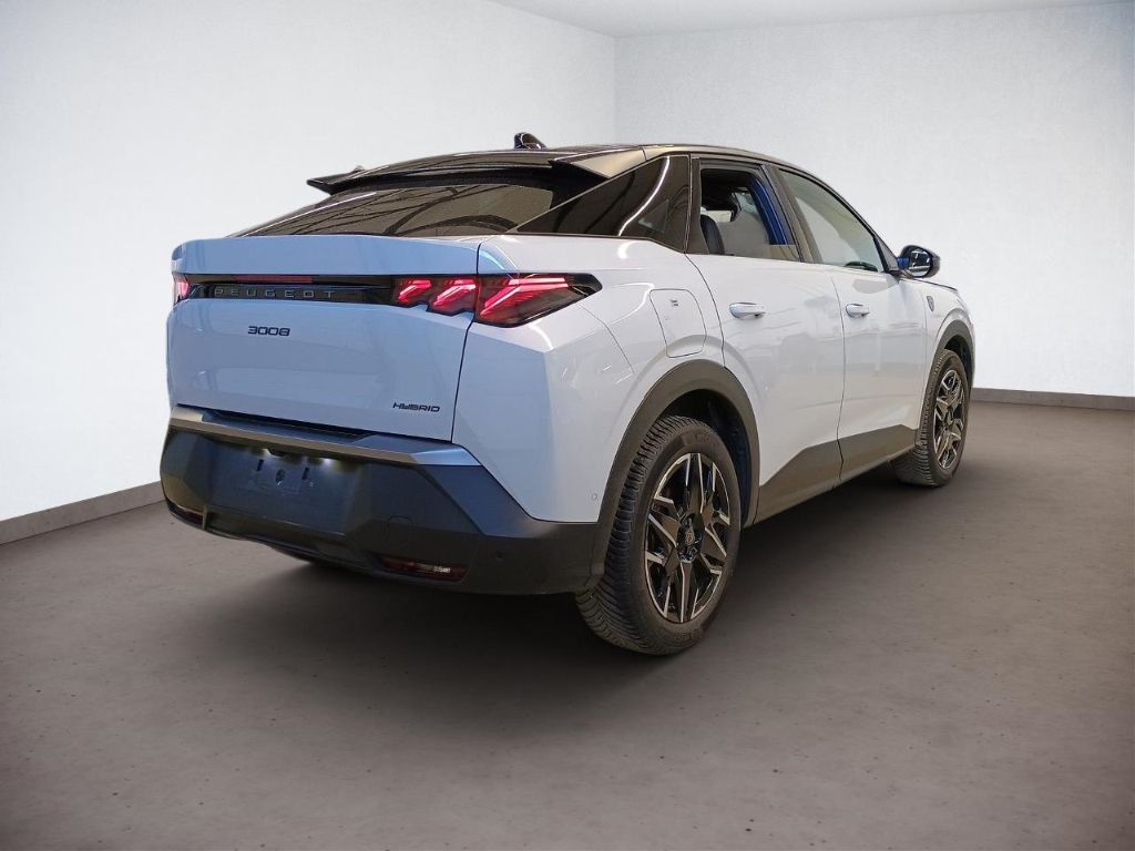 Peugeot 3008 2025 г. Белый, пробег 36190 км
