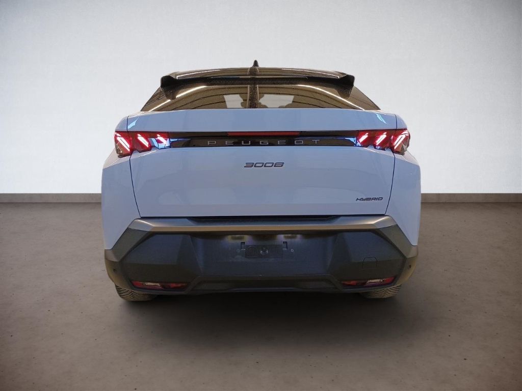 Peugeot 3008 2025 г. Белый, пробег 36190 км