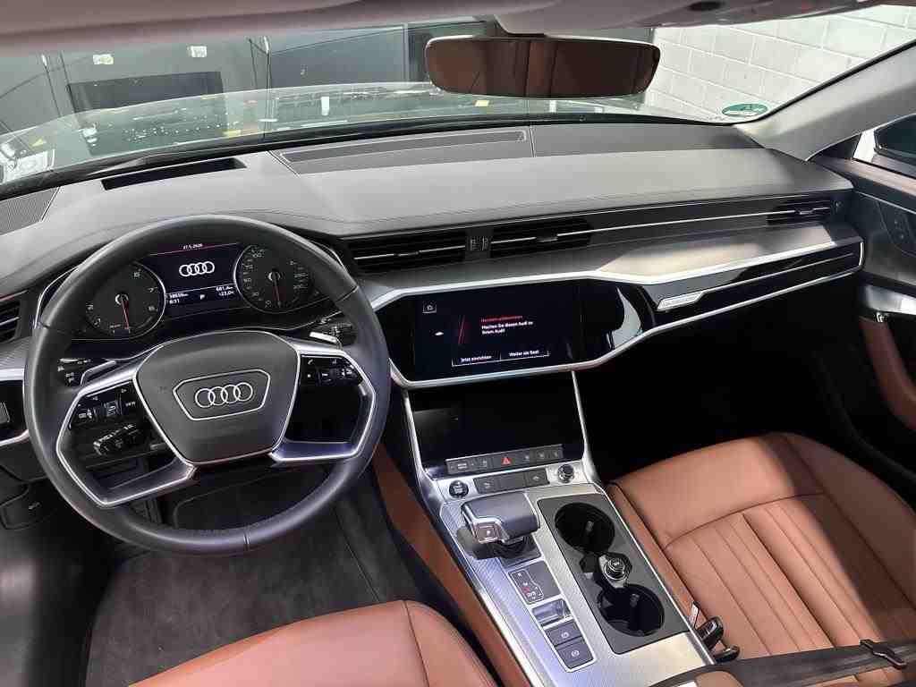 Audi A6 2022 г. Серый, пробег 38656 км