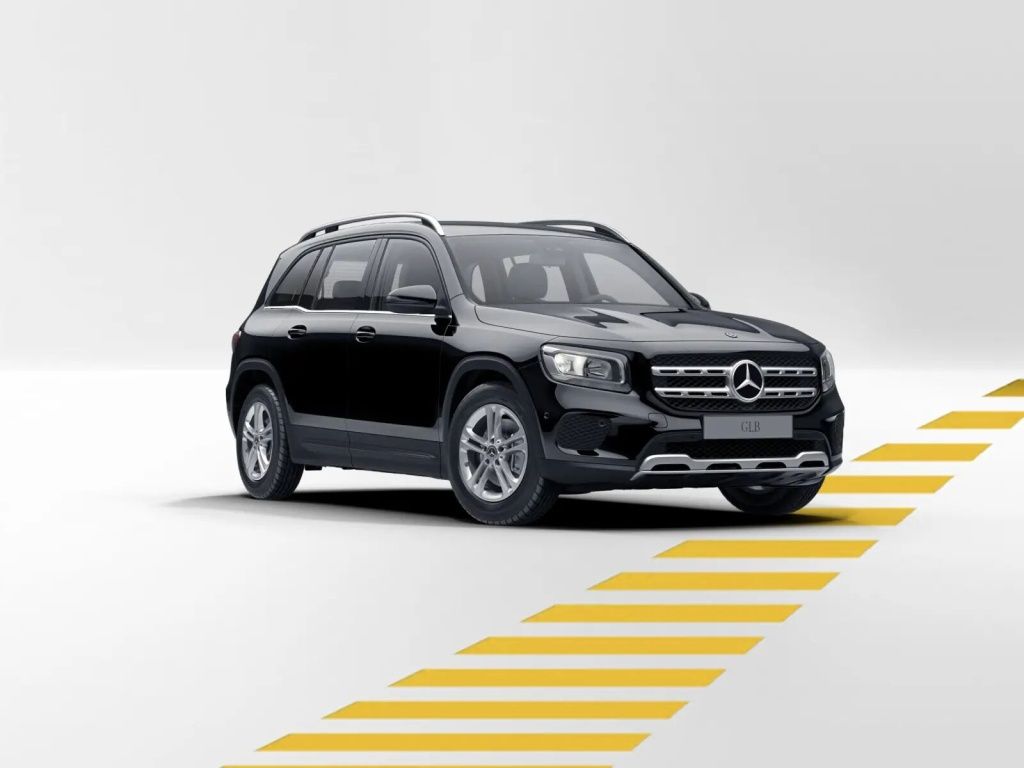 Mercedes-Benz GLB 200 2023 г. Чёрный, пробег 25887 км