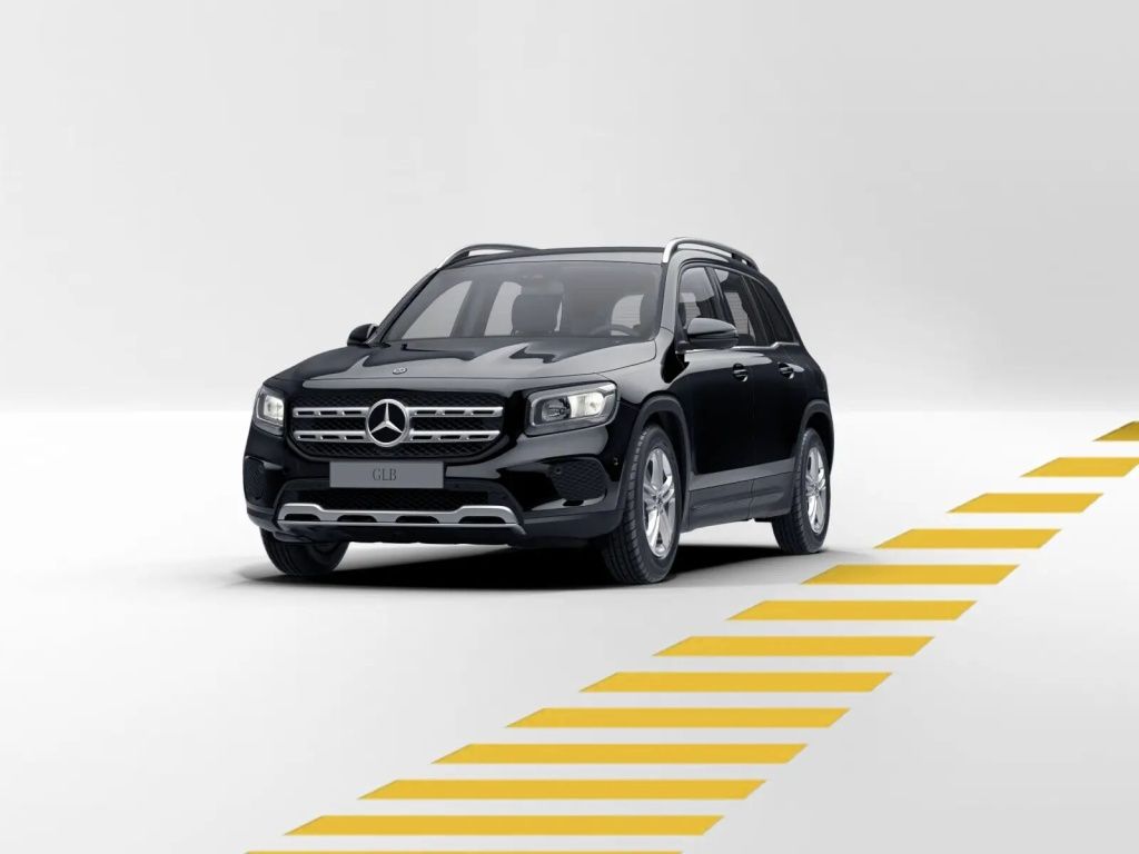 Mercedes-Benz GLB 200 2023 г. Чёрный, пробег 25887 км