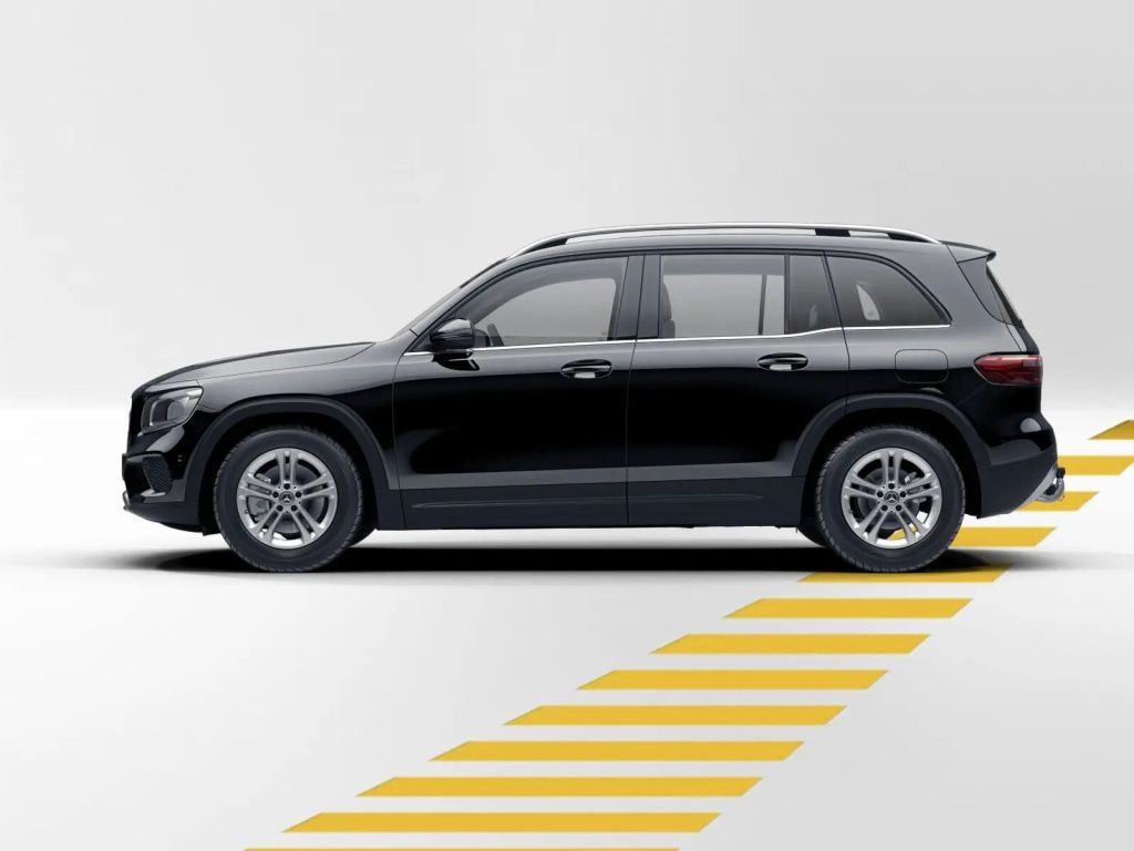 Mercedes-Benz GLB 200 2023 г. Чёрный, пробег 25887 км