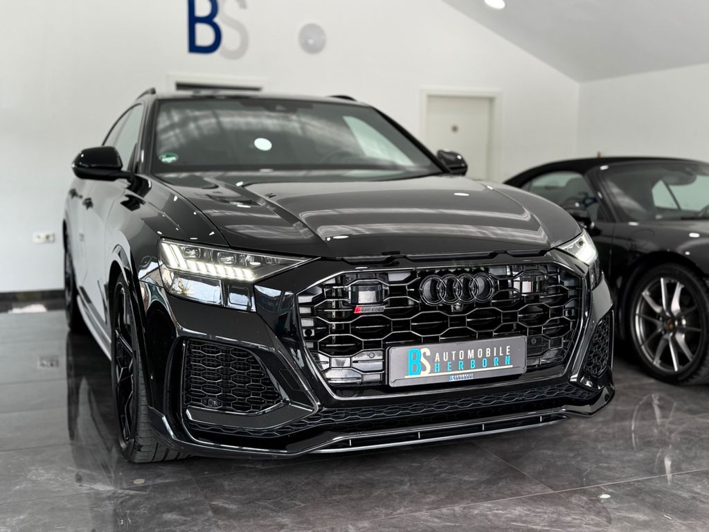 Audi RSQ8 2024 г. Чёрный, пробег 37750 км