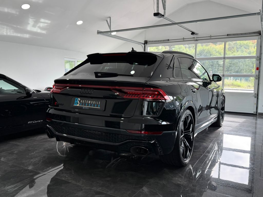 Audi RSQ8 2024 г. Чёрный, пробег 37750 км