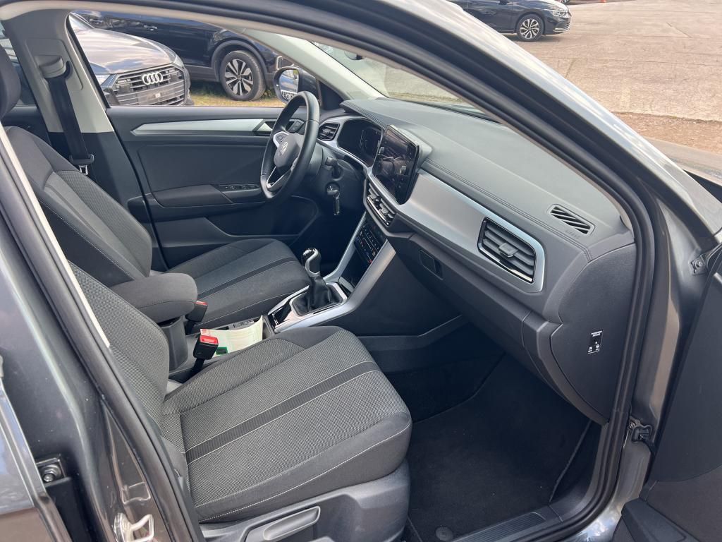 Volkswagen T-Roc 2023 г. Серый, пробег 55625 км