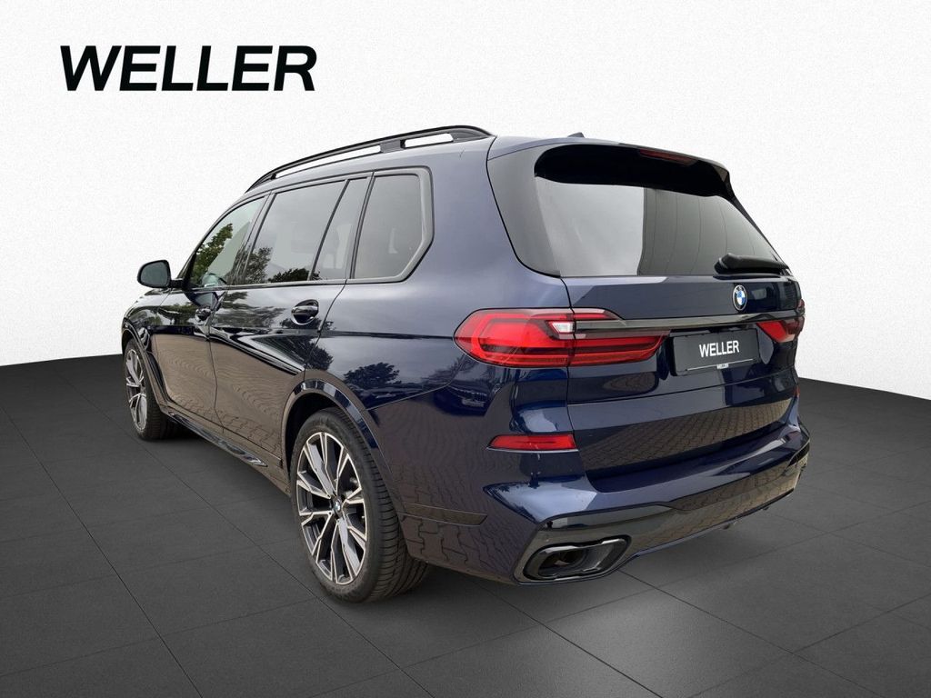 BMW X7 M50 2022 г. Синий, пробег 23566 км