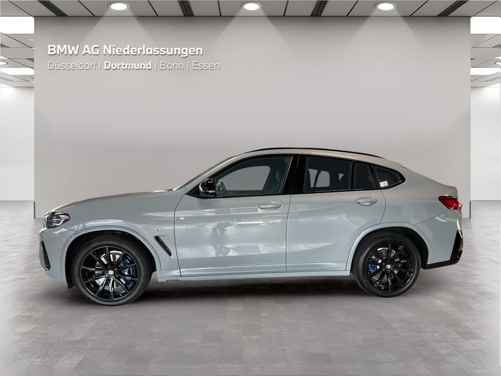 BMW X4 M40 2023 г. Серый, пробег 53357 км