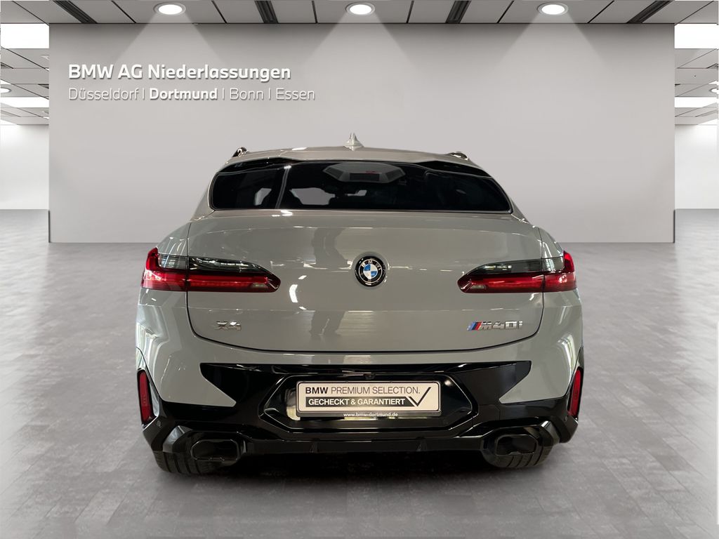 BMW X4 M40 2023 г. Серый, пробег 53357 км