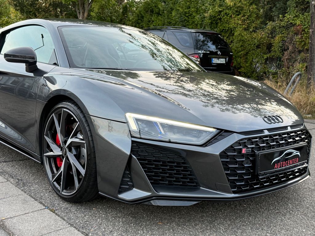 Audi R8 2021 г. Серый, пробег 29000 км