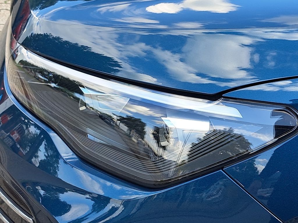 Volkswagen Tiguan 2025 г. Синий, пробег 48057 км