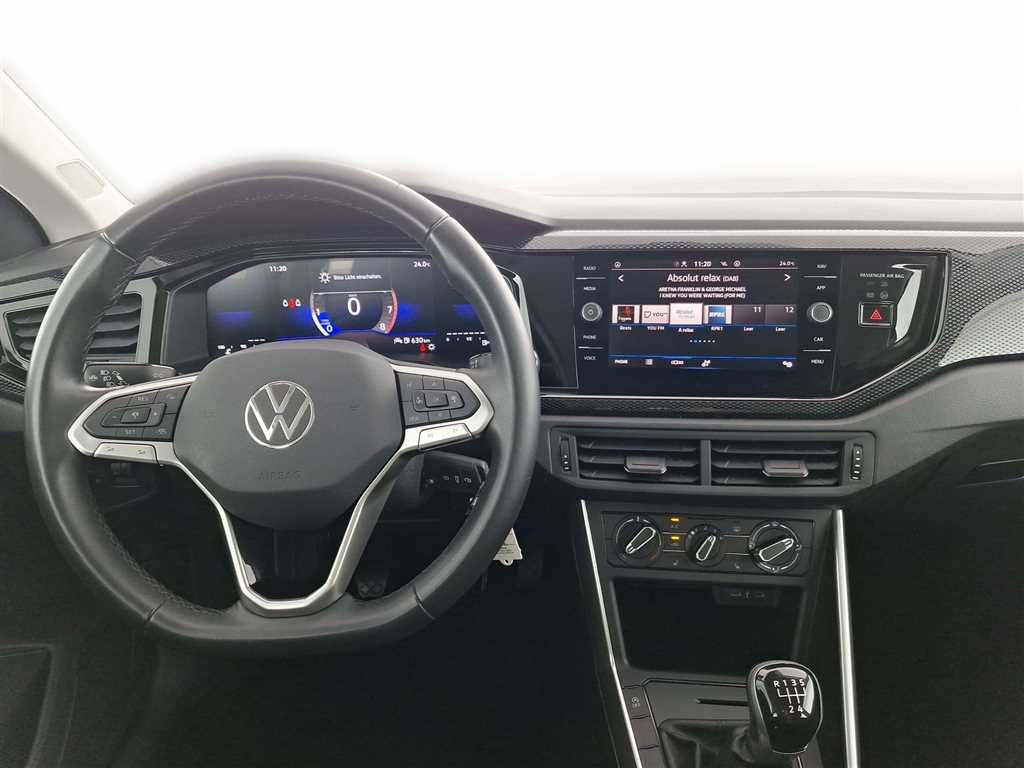 Volkswagen Polo 2024 г. Серый, пробег 25369 км