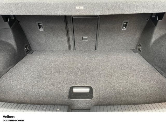 Volkswagen T-Roc 2023 г. Серый, пробег 24613 км