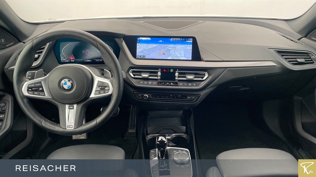 BMW 220 GRAN COUPÉ 2023 г. Белый, пробег 37256 км
