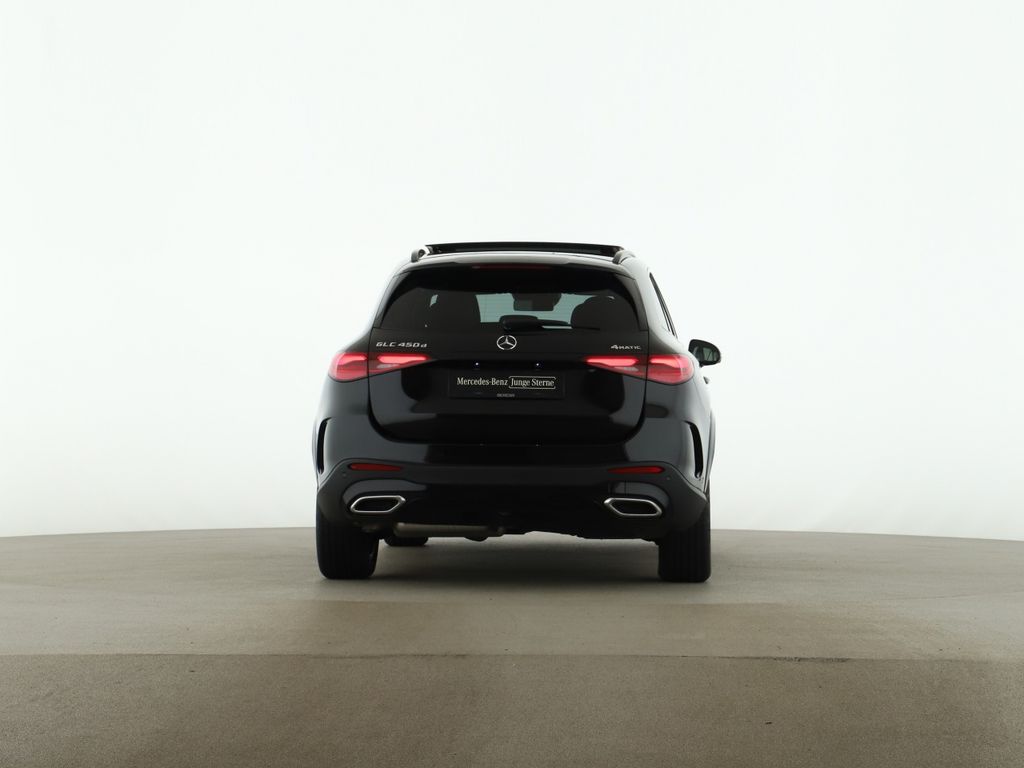 Mercedes-Benz GLC 450 2025 г. Чёрный, пробег 27021 км