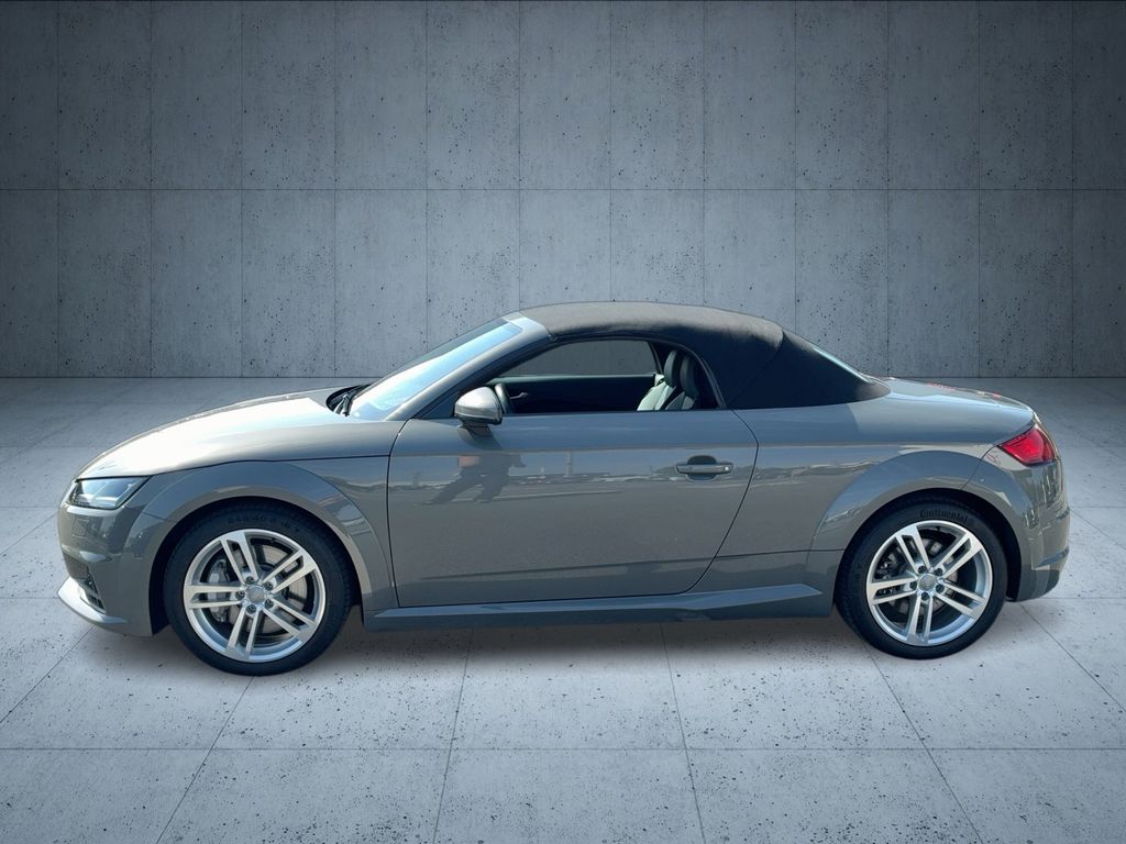 Audi TT 2023 г. Серый, пробег 47882 км