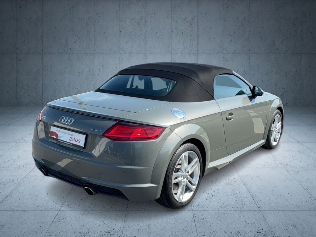 Audi TT 2023 г. Серый, пробег 47882 км