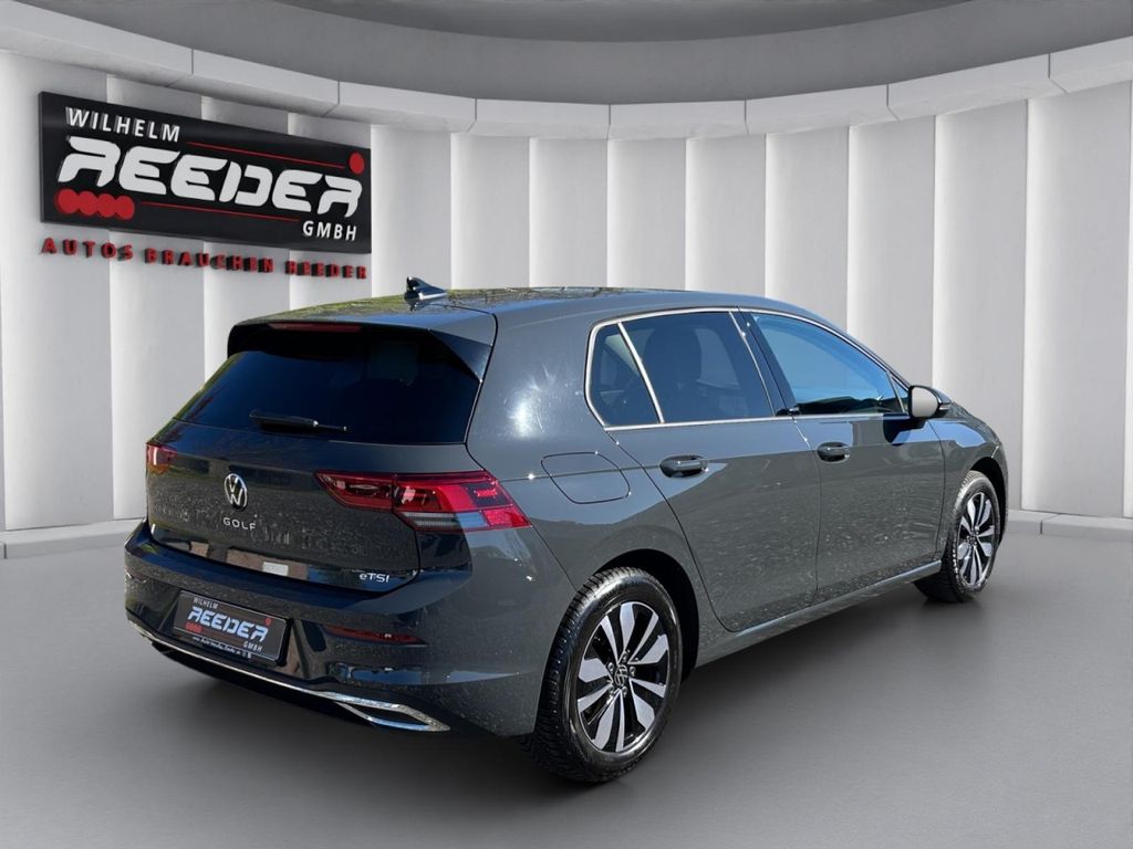 Volkswagen Golf 2024 г. Серый, пробег 36255 км