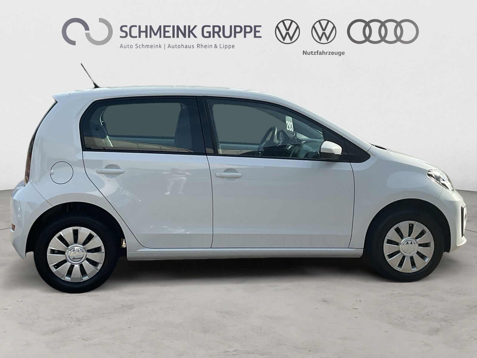 Volkswagen up! 2023 г. Белый, пробег 22980 км