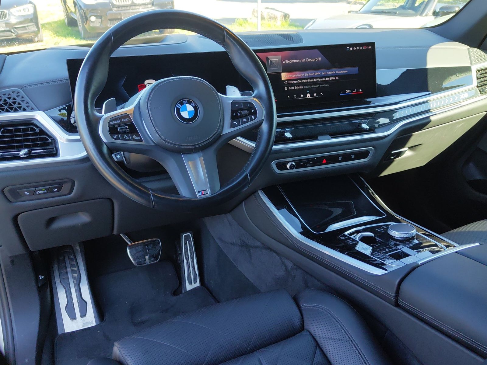 BMW X5 2023 г. Белый, пробег 45531 км
