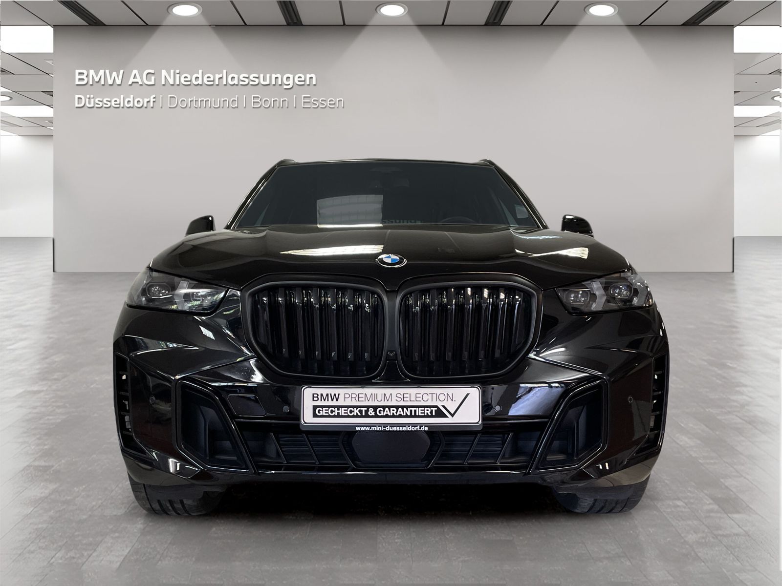 BMW X5 2024 г. Чёрный, пробег 58346 км