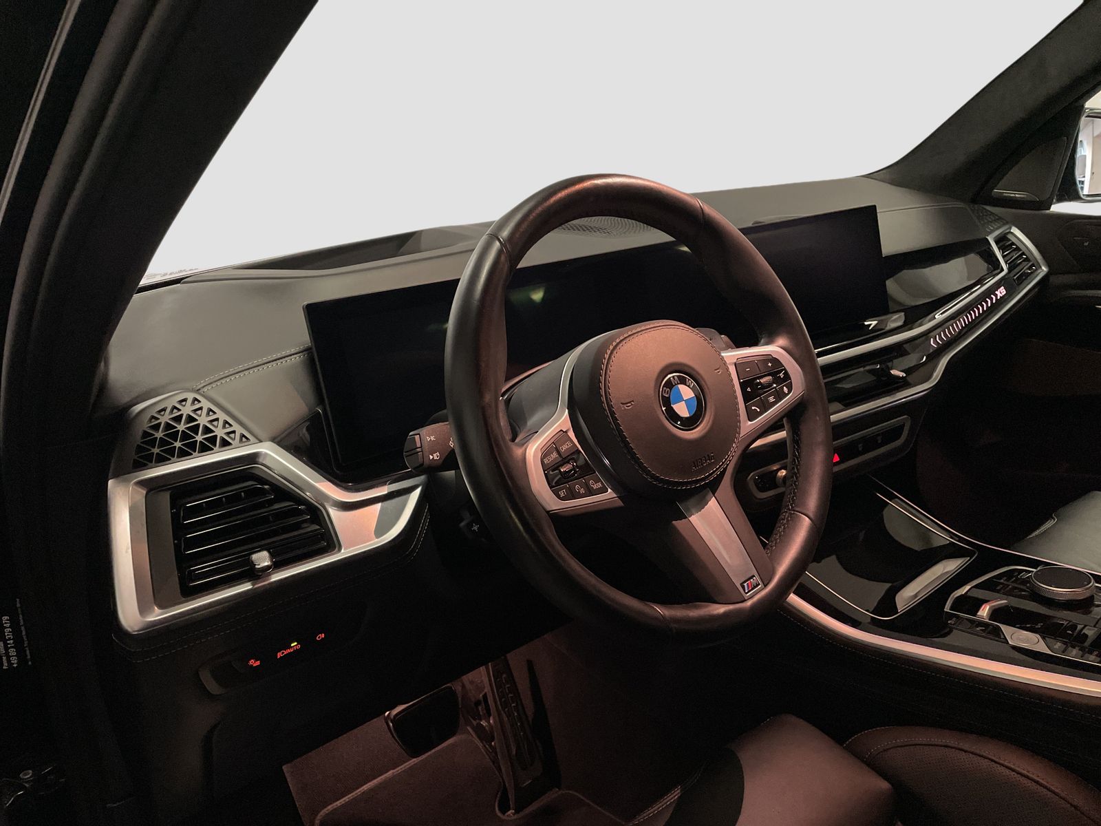 BMW X5 2024 г. Чёрный, пробег 58346 км