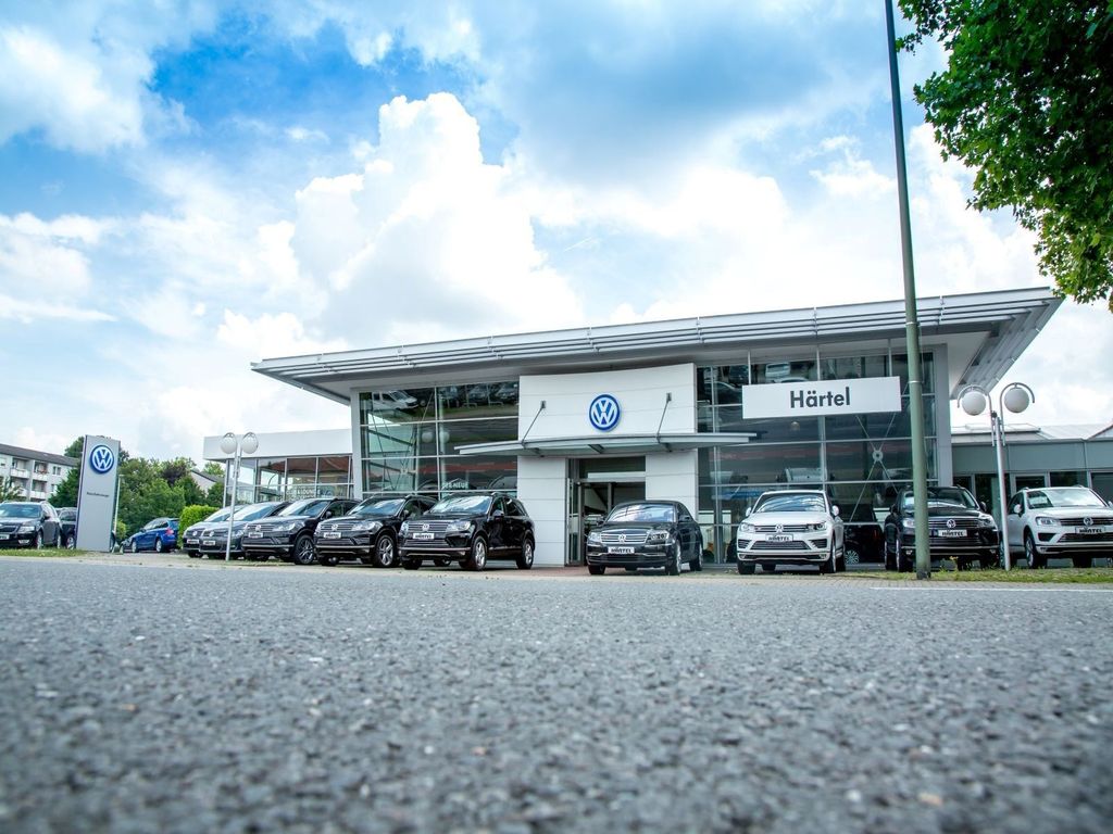Volkswagen T-Roc 2023 г. Чёрный, пробег 57800 км