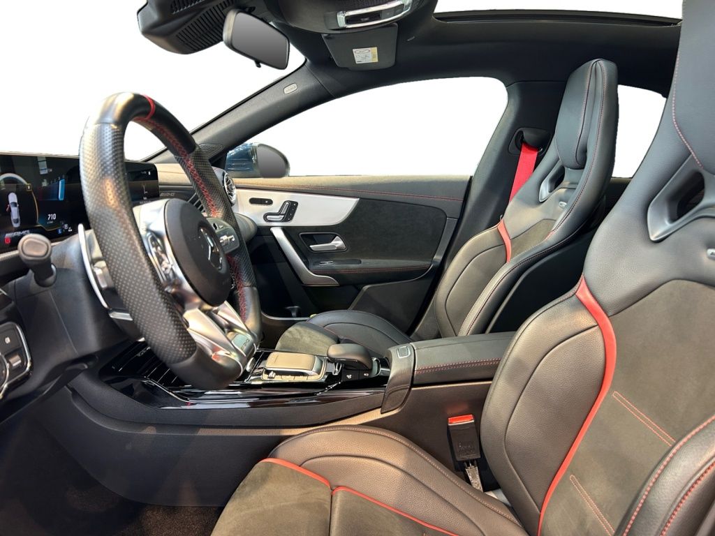 Mercedes-Benz CLA 35 AMG 2023 г. Синий, пробег 53392 км