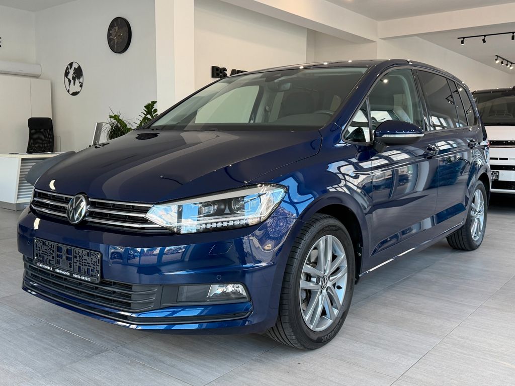Volkswagen Touran 2025 г. Синий, пробег 42100 км