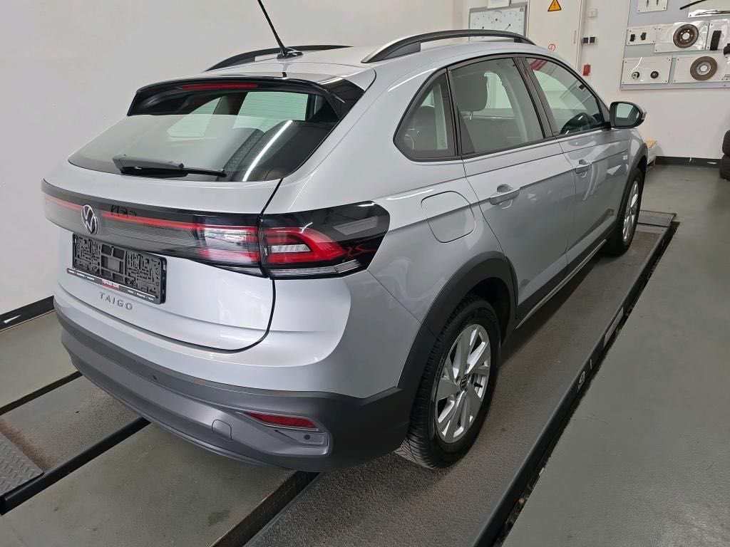 Volkswagen Taigo 2022 г. Серебристый, пробег 17852 км