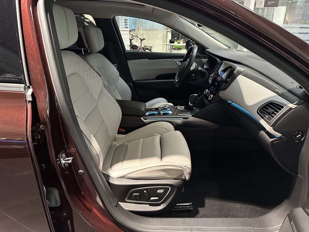 Renault Talisman 2022 г. Красный, пробег 47996 км