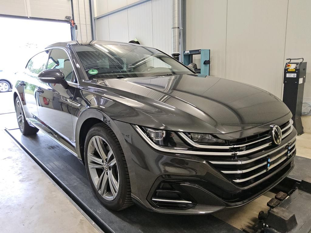 Volkswagen Arteon 2023 г. Серый, пробег 32511 км