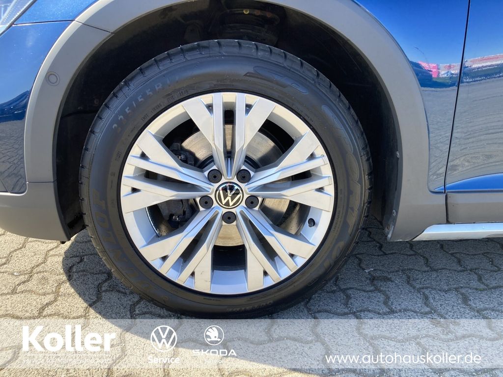 Volkswagen PASSAT ALLTRACK 2023 г. Синий, пробег 58897 км