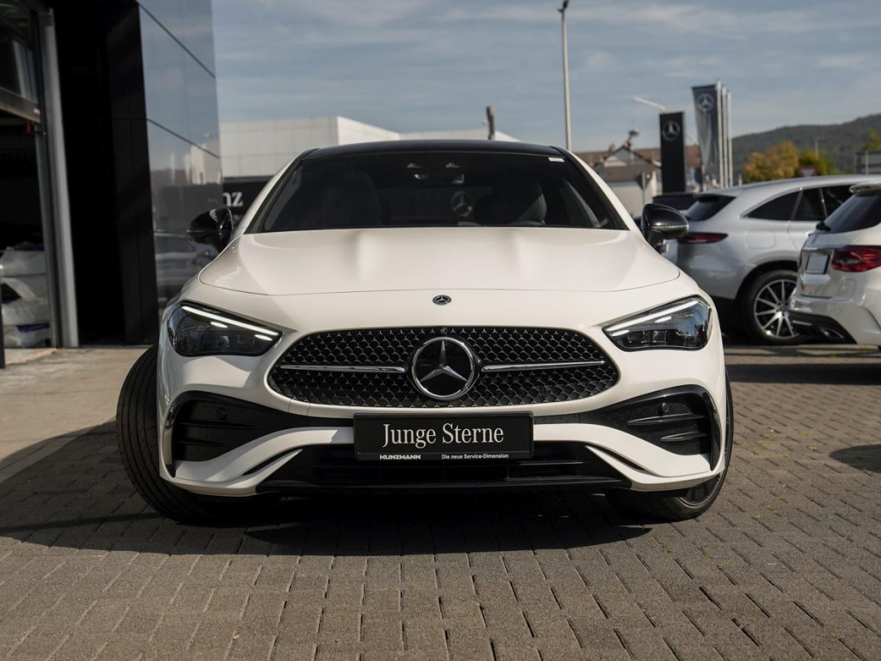 Mercedes-Benz CLE 220 2025 г. Белый, пробег 18600 км