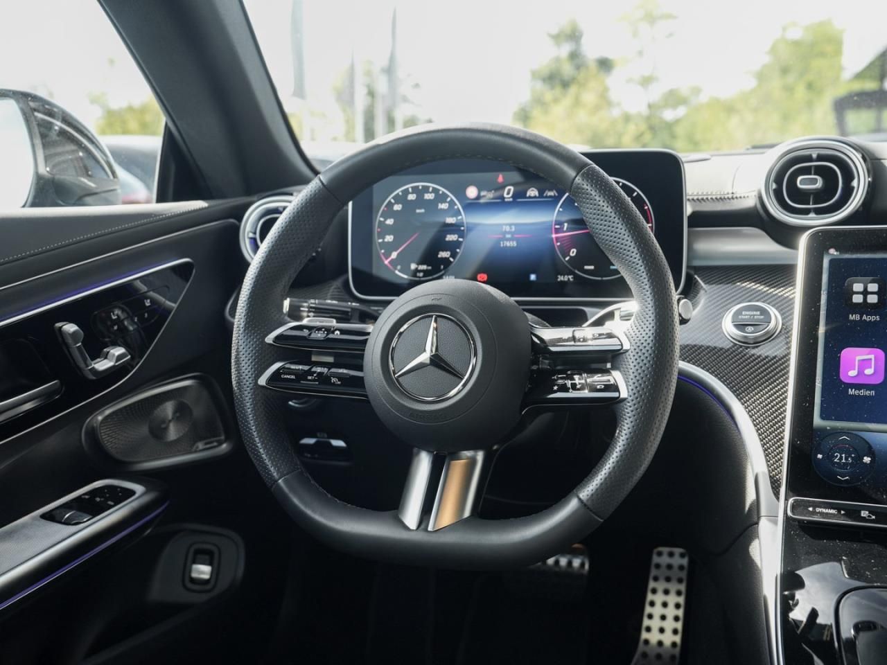 Mercedes-Benz CLE 220 2025 г. Белый, пробег 18600 км