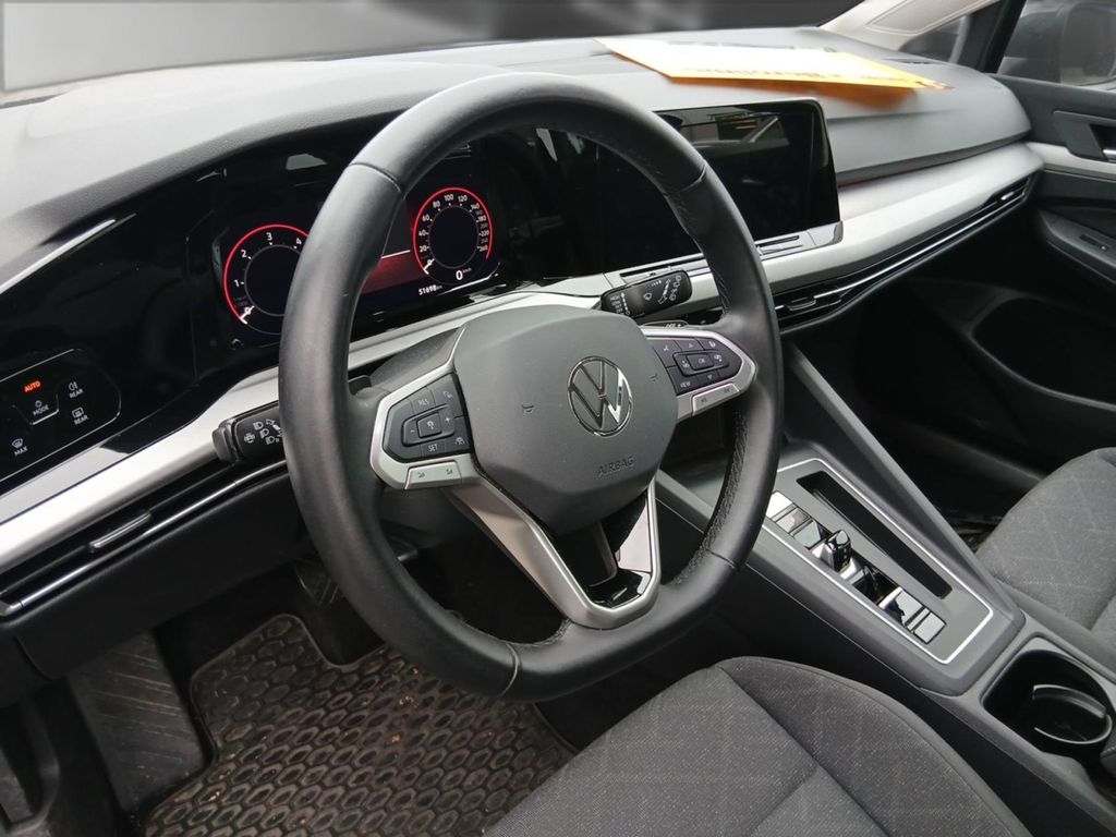 Volkswagen Golf 2023 г. Серый, пробег 51697 км