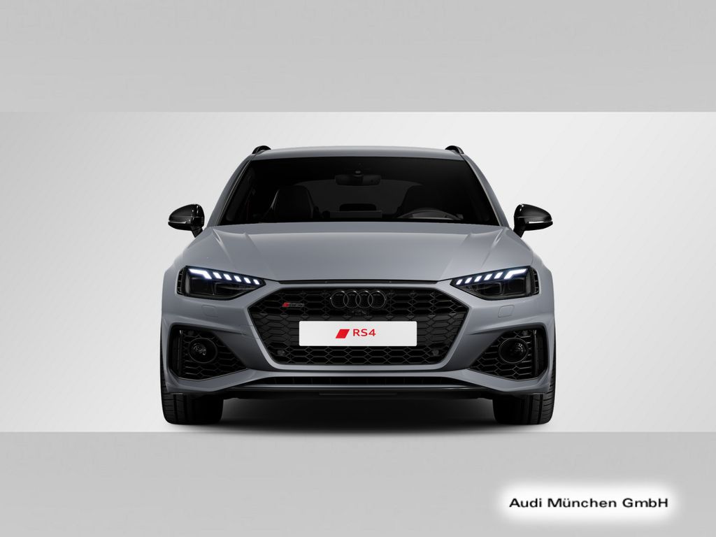 Audi RS4 2024 г. Серый, пробег 20008 км