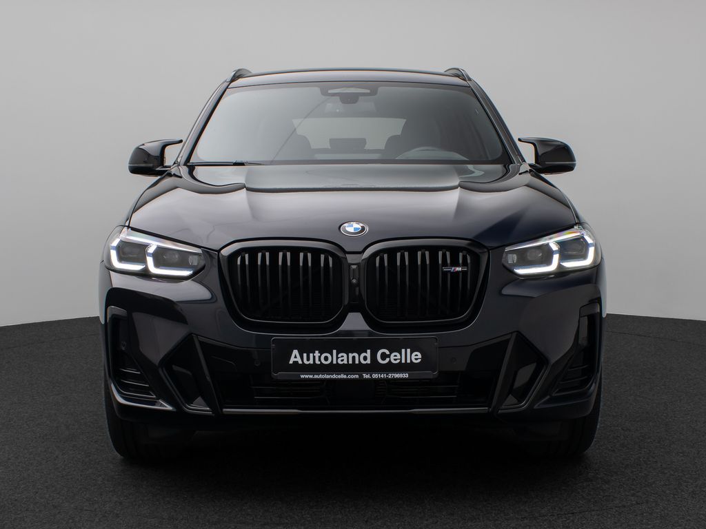 BMW X3 M40 2023 г. Чёрный, пробег 35787 км