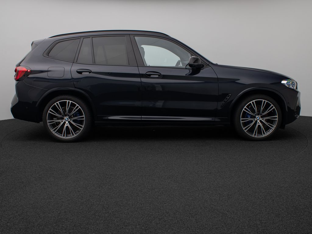 BMW X3 M40 2023 г. Чёрный, пробег 35787 км